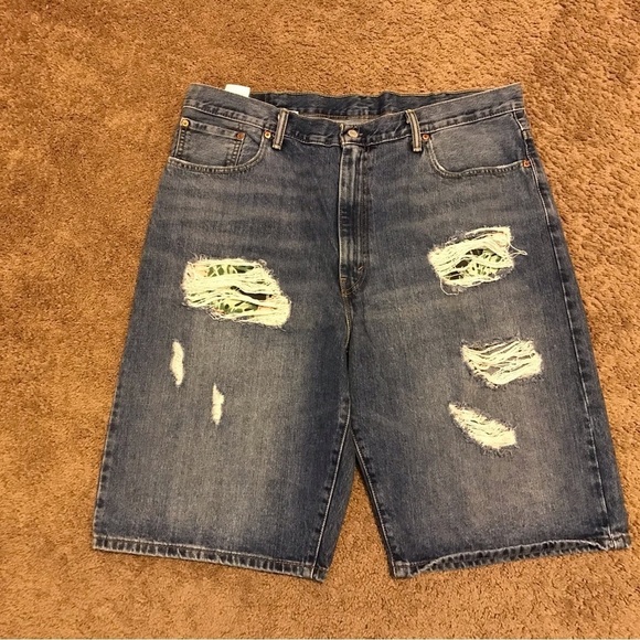 Levi's Men's 569 Loose Straight Denim Shorts - Picture 1 of 10